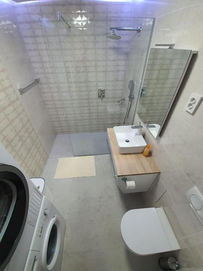 Apartamento Ha'Alulu Split Exterior foto